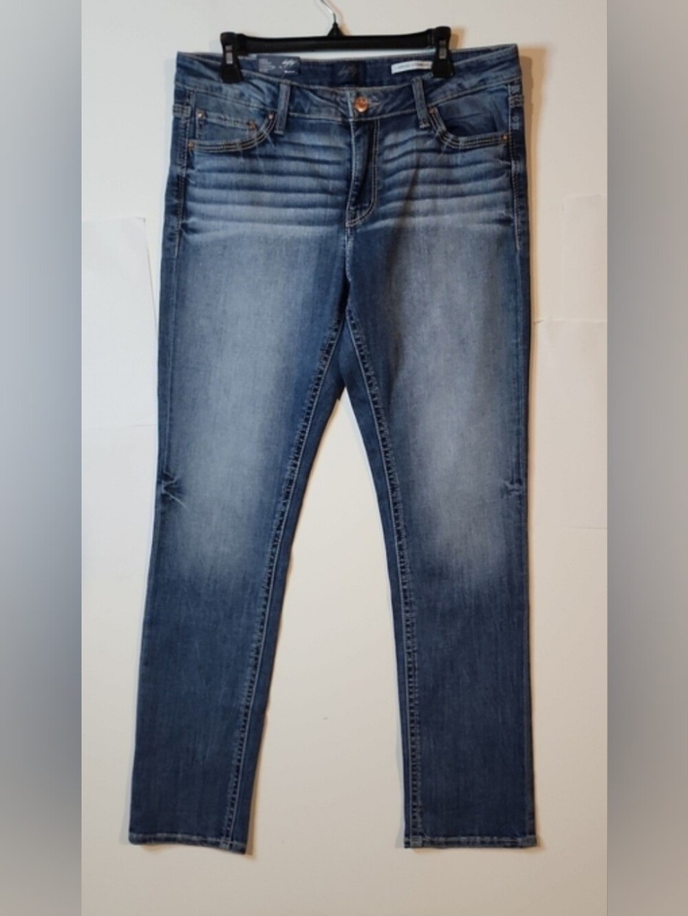 Daytrip Virgo Straight Universal Fit Mid Rise Jeans NWT Size 31